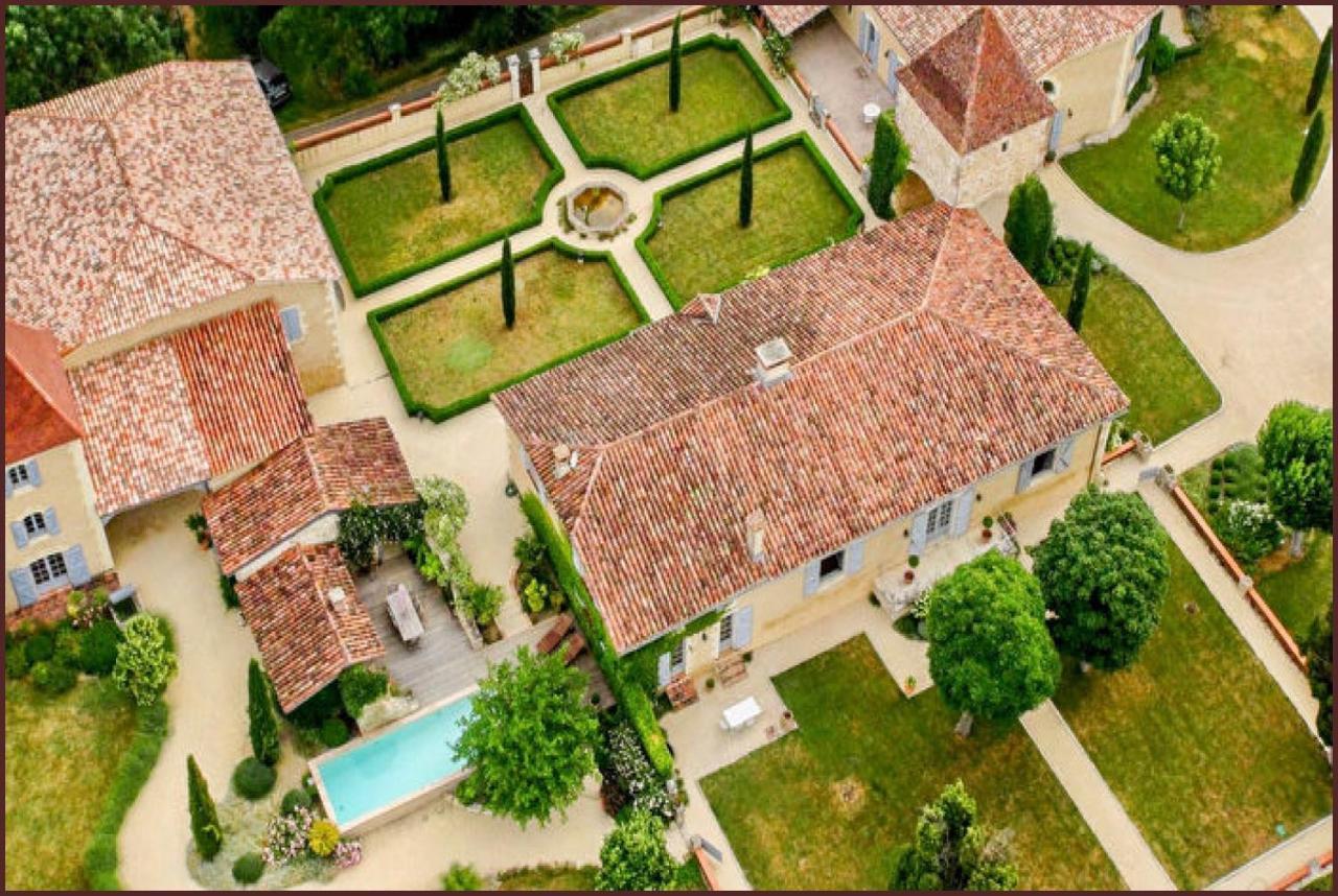 Propriete Le Monneton Bed & Breakfast Sainte-Christie Exterior photo